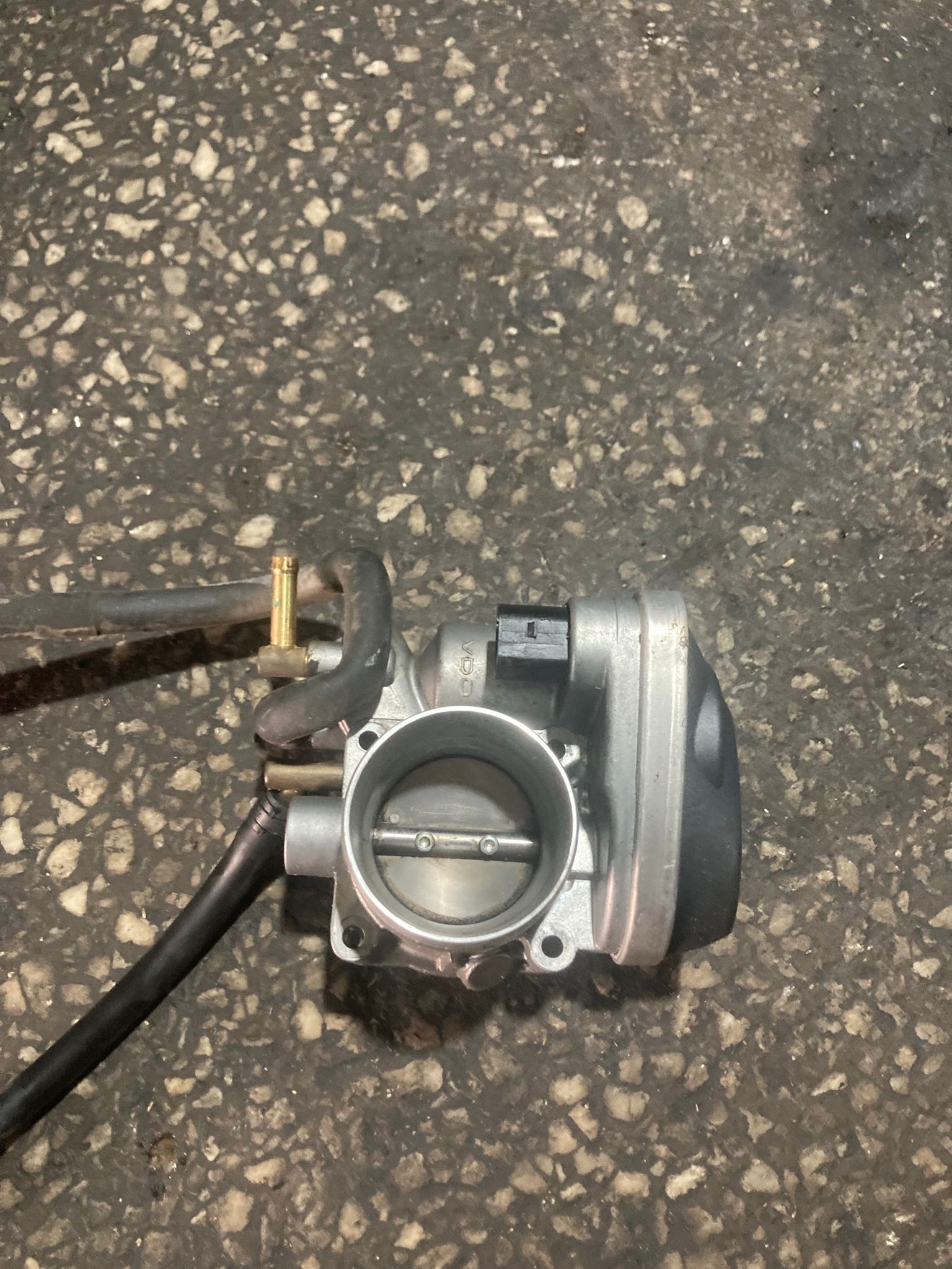 audi a3 1.6 bse motor cıkma orjinal bogaz kelebegi