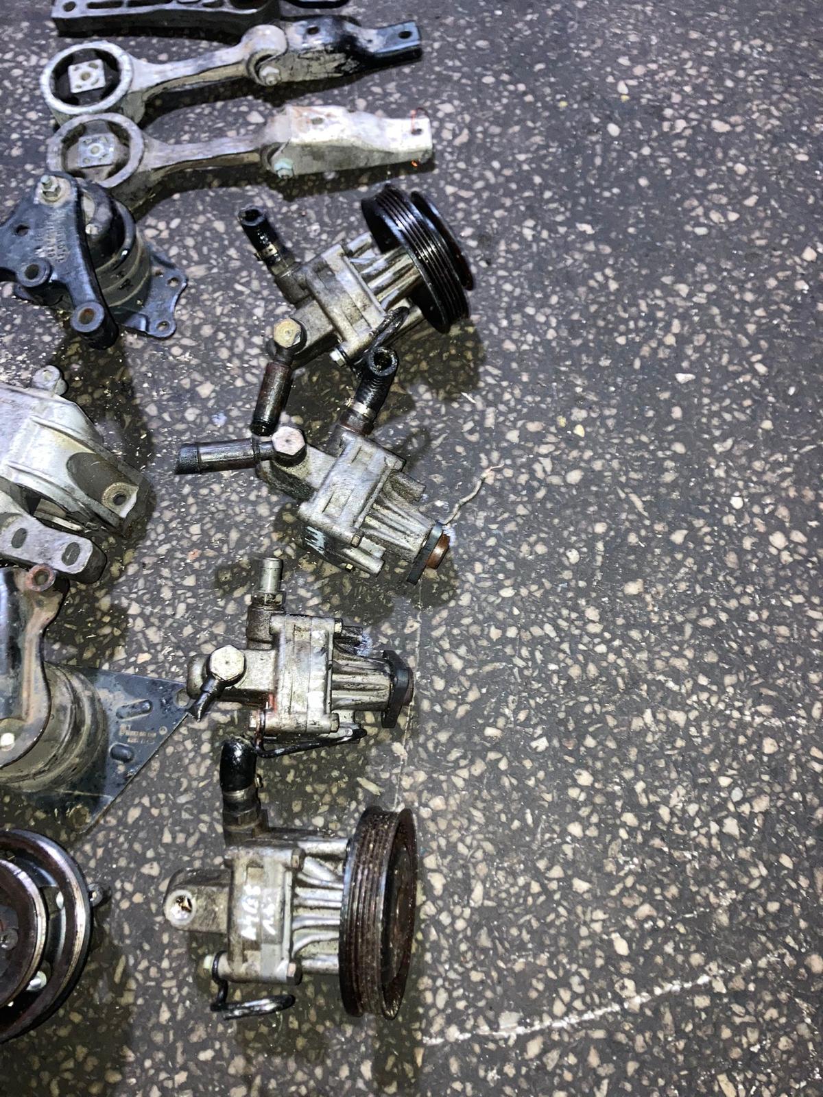 audi a4 cıkma orjinal dreksiyon pompası uzun tip