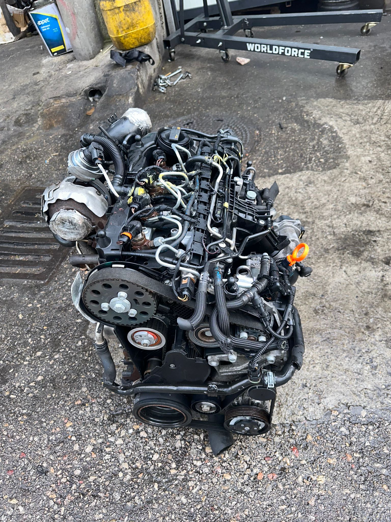seat leon 1,6 tdı cay motor komple cıkma orjinal