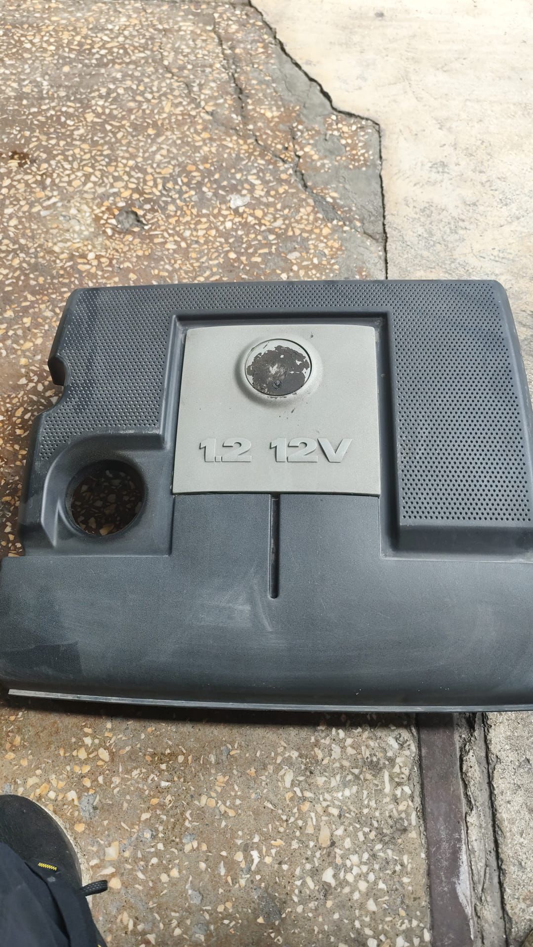 SKODA FABİA 1.2 CGP 03E129607 HAVAFİLİTRE KUTUSU CIKMA ORJİNAL