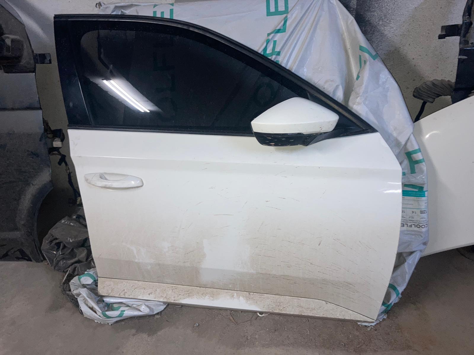 skoda süperb cıkma orjinal hatasız sag ön kapı