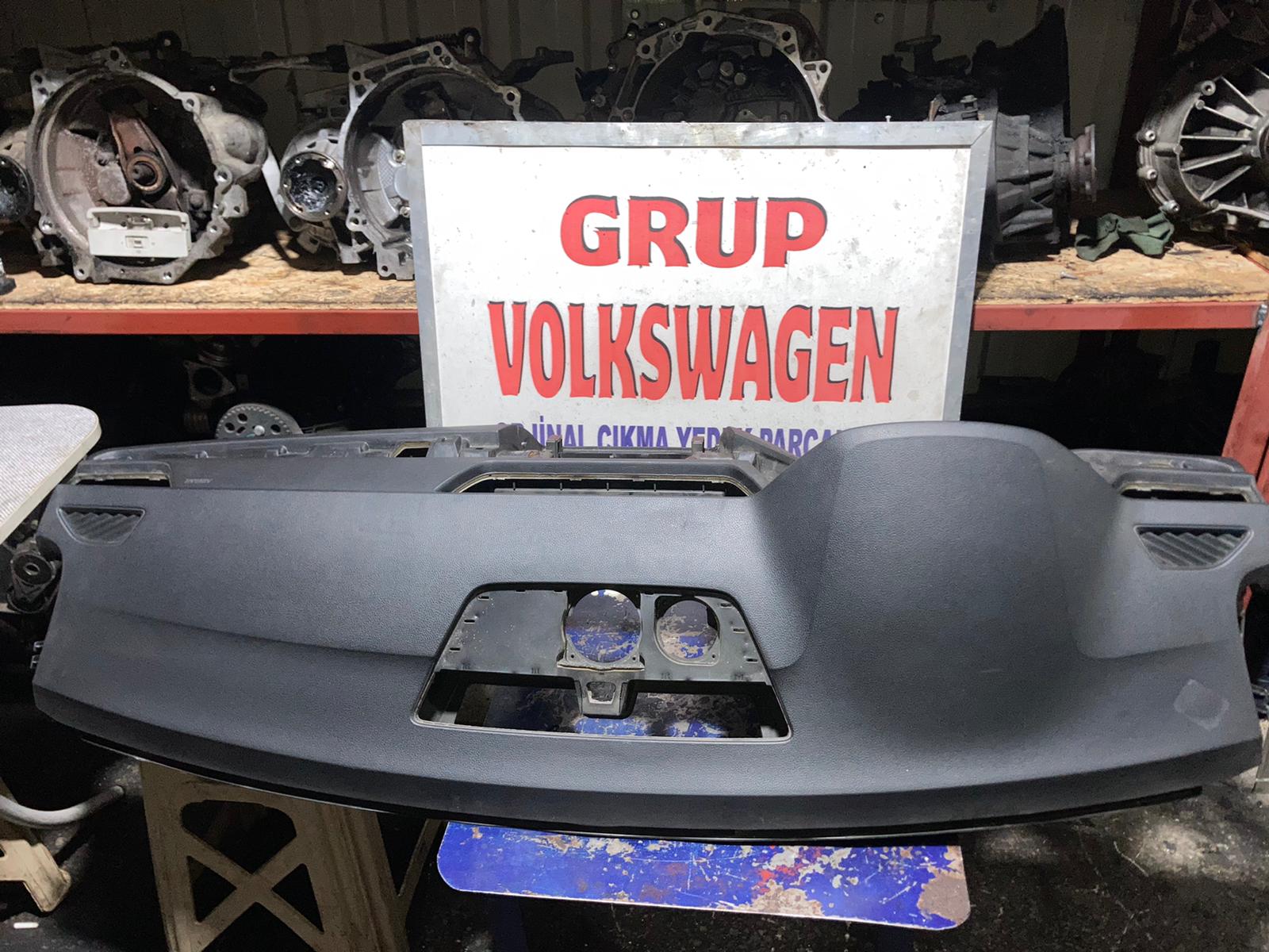 skoda süperb cıkma orjinal ön gögüs