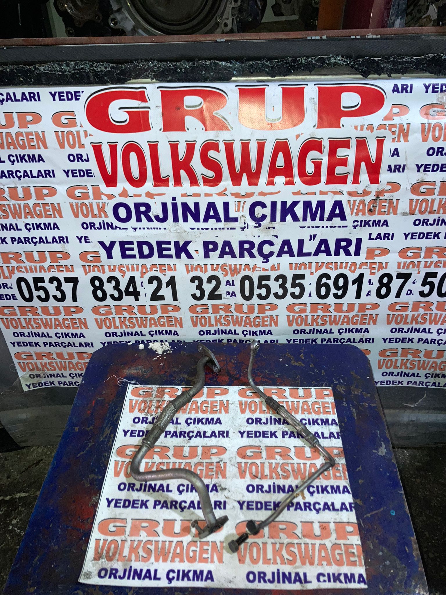 volkswagen crafter 2.5 tdı motor cıkma orjinal turbo yaglama boru
