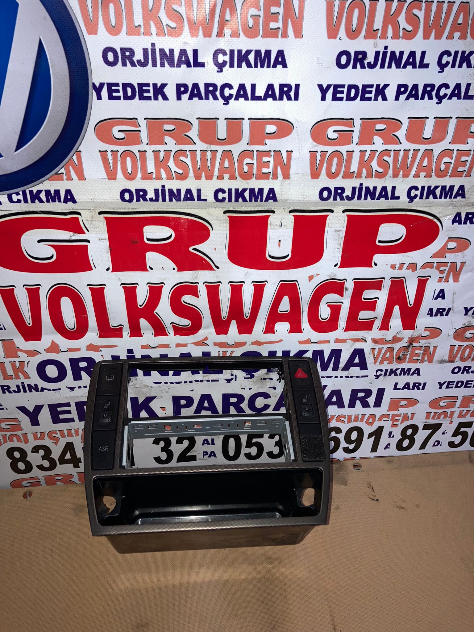 volkswagen passat b5 teyip cercevesi  cıkma orjinal