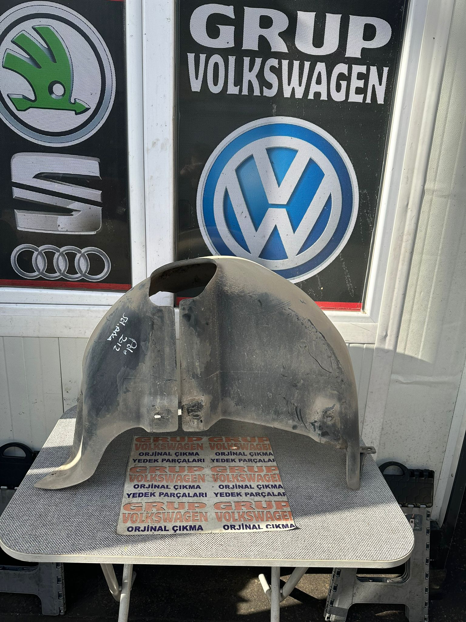 Volkswagen Polo sol arka davlunbaz
